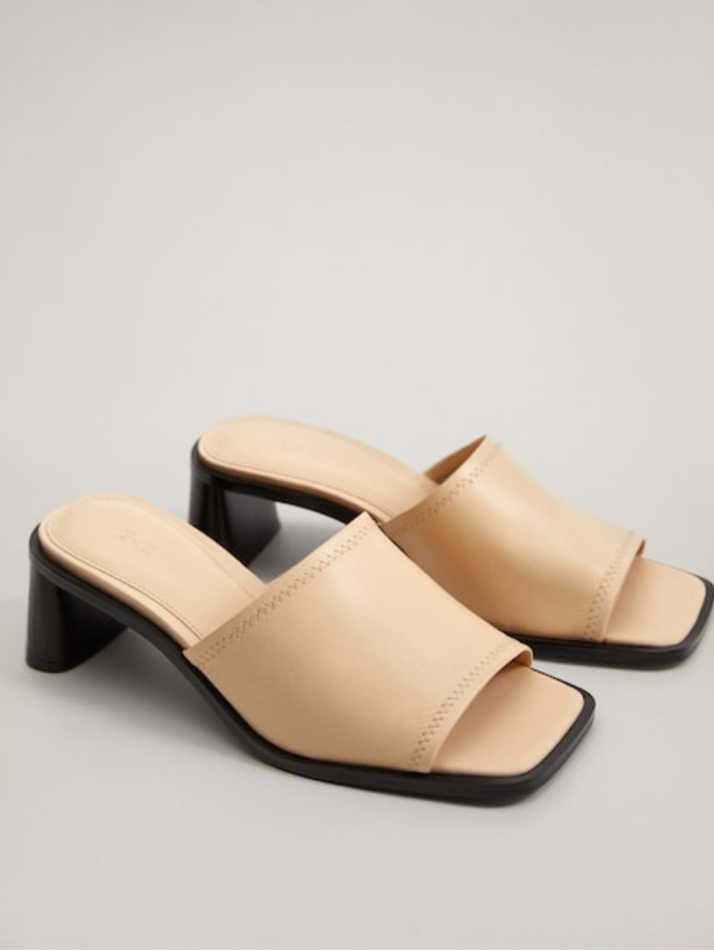 MANGO Square Toe Leather Block-Heel Sandal Mules Nude Color NWT Sz 7.5 (38) Chic
